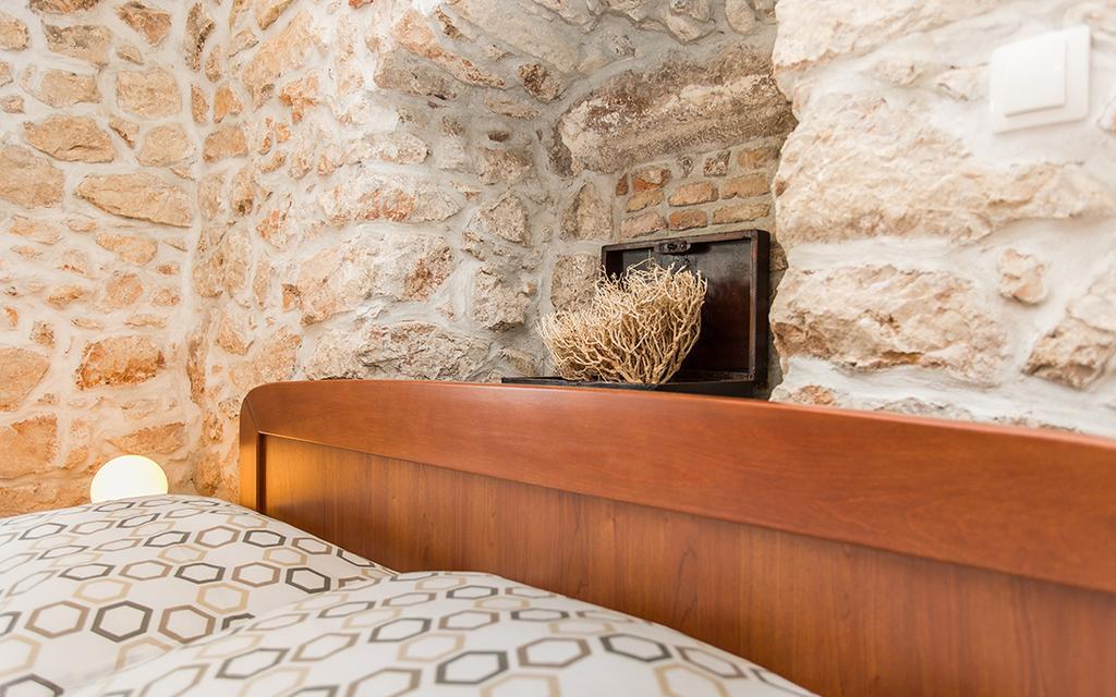 Apartment & Room Antonio ヴルブニク エクステリア 写真